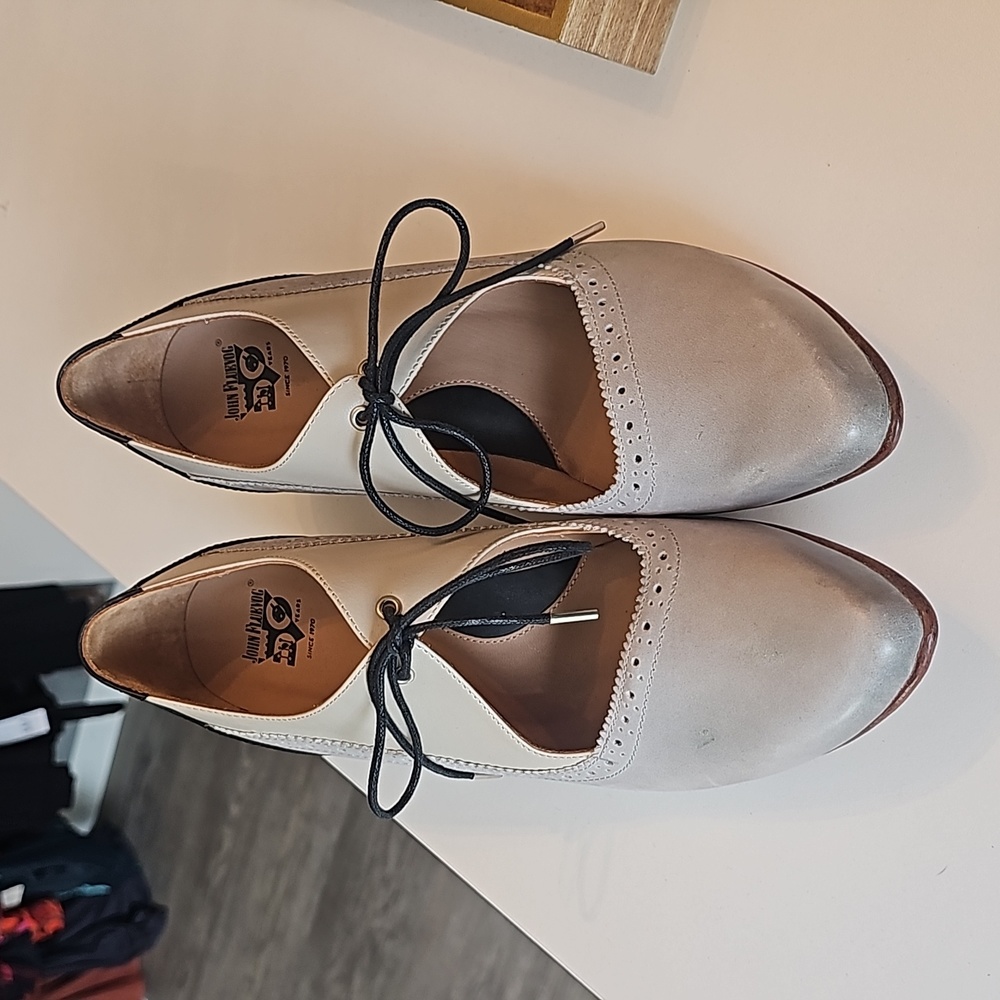 Size 10.5 Fluevog. Wonder Lyra